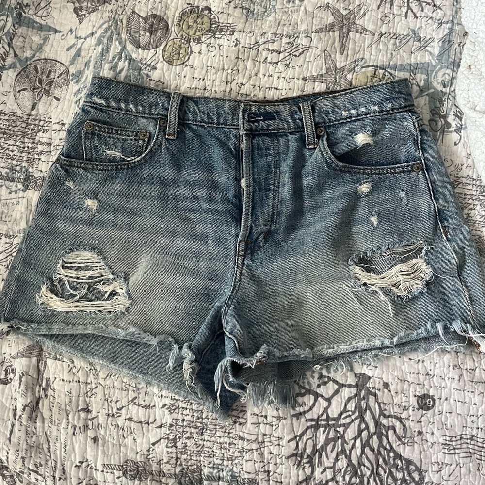 Gap shorts